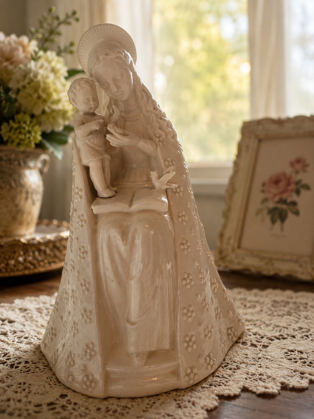 Vtg Hummel Goebel Flower Madonna Virgin Mary Baby Jesus Figurine White 8" 10/1